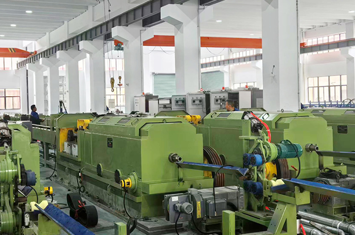 Seamless pipe making machine