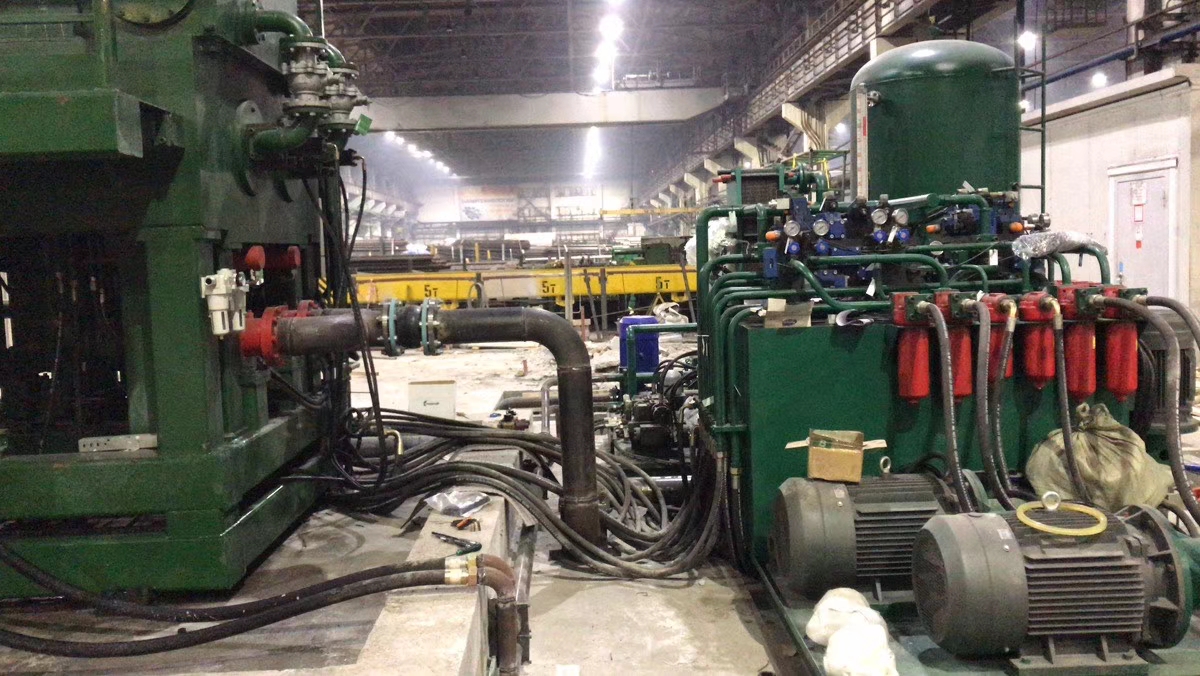 hydro testing machine for pipe air removal system venting